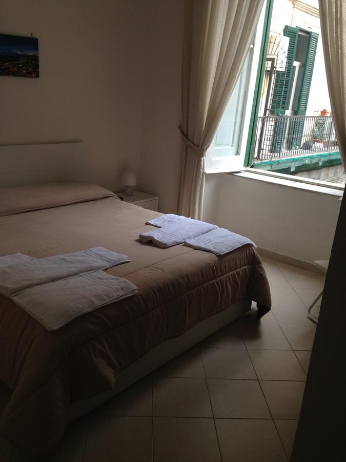 B&B La Conigliera Napoli Exterior foto